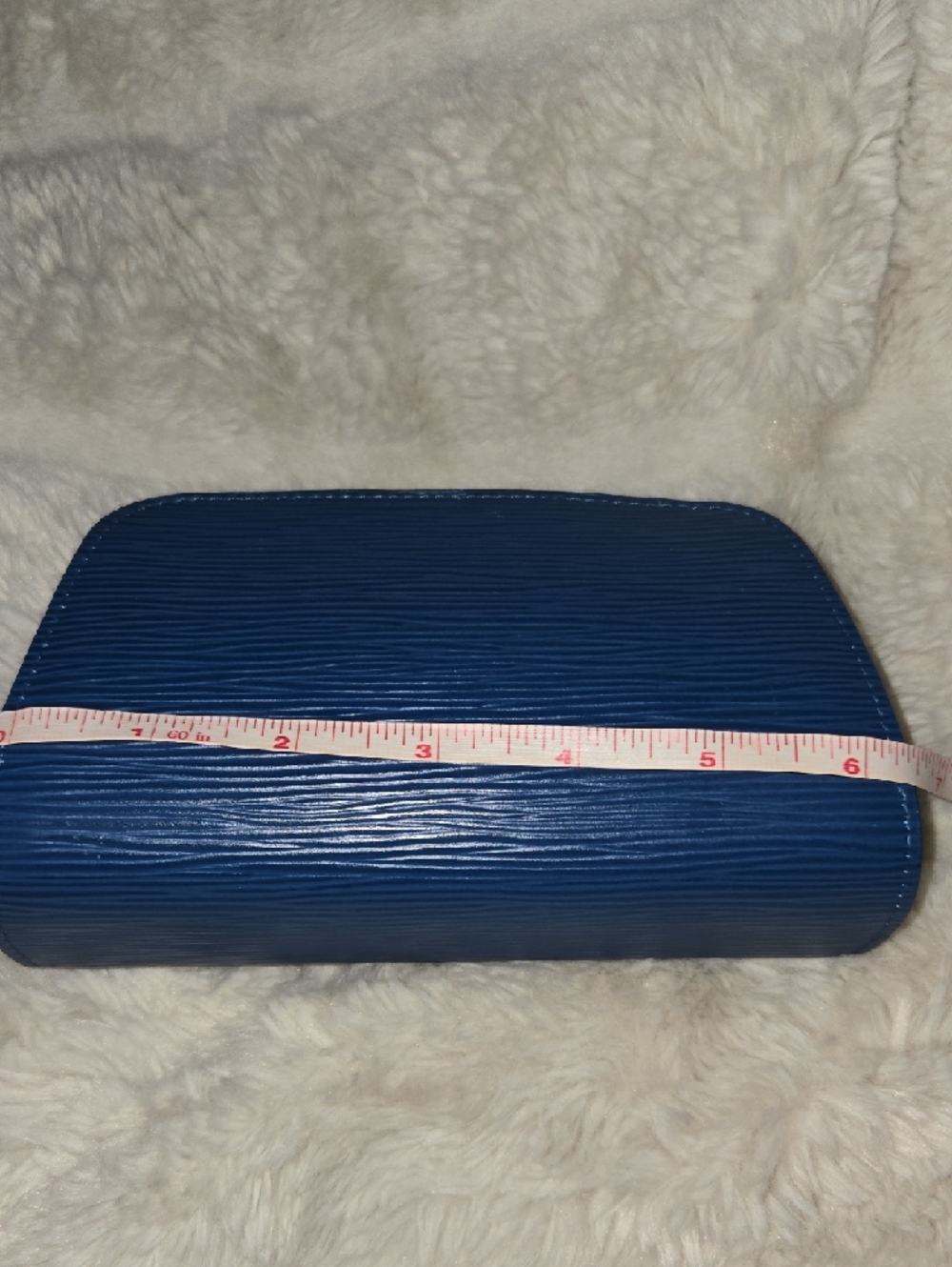 Louis Vuitton Blue Epi Leather Zip Around Cosmetic Case - Picture 10 of 12